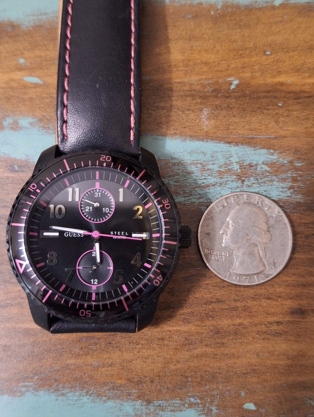 Guess Watch - Picture 4 of 11